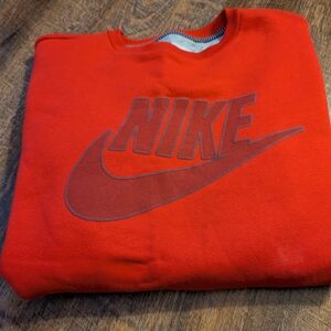 Nike Men's Crewneck Sweatshirt in Bright Red with Logo